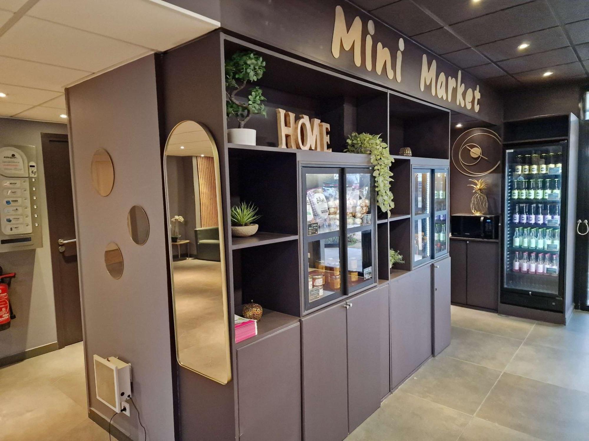 宜必思朗布依埃酒店 外观 照片